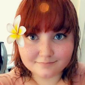 Meet your Posher, Hillary